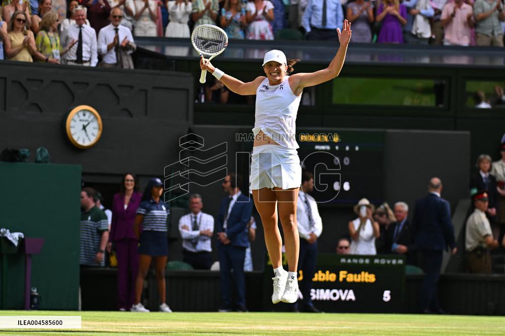 Iga Swiatek Wins A First Wimbledon Championship - London