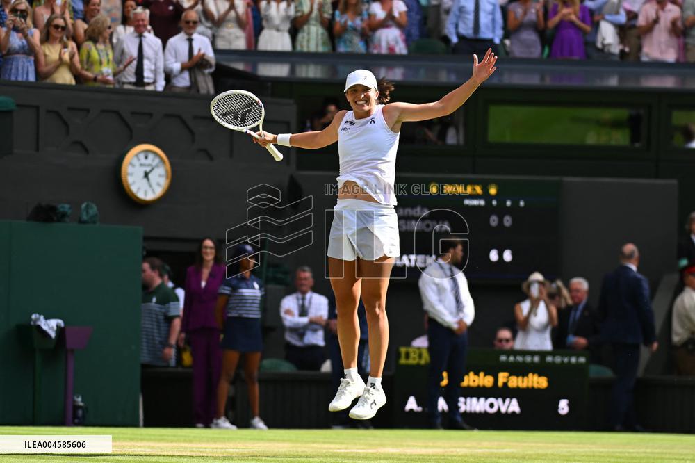 Iga Swiatek Wins A First Wimbledon Championship - London