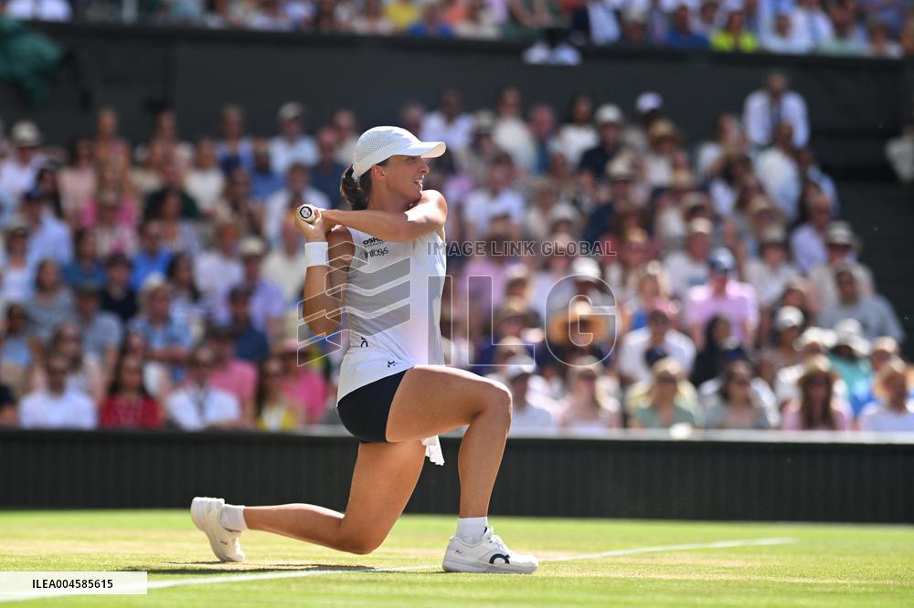 Iga Swiatek Wins A First Wimbledon Championship - London