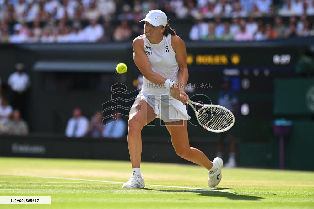 Iga Swiatek Wins A First Wimbledon Championship - London