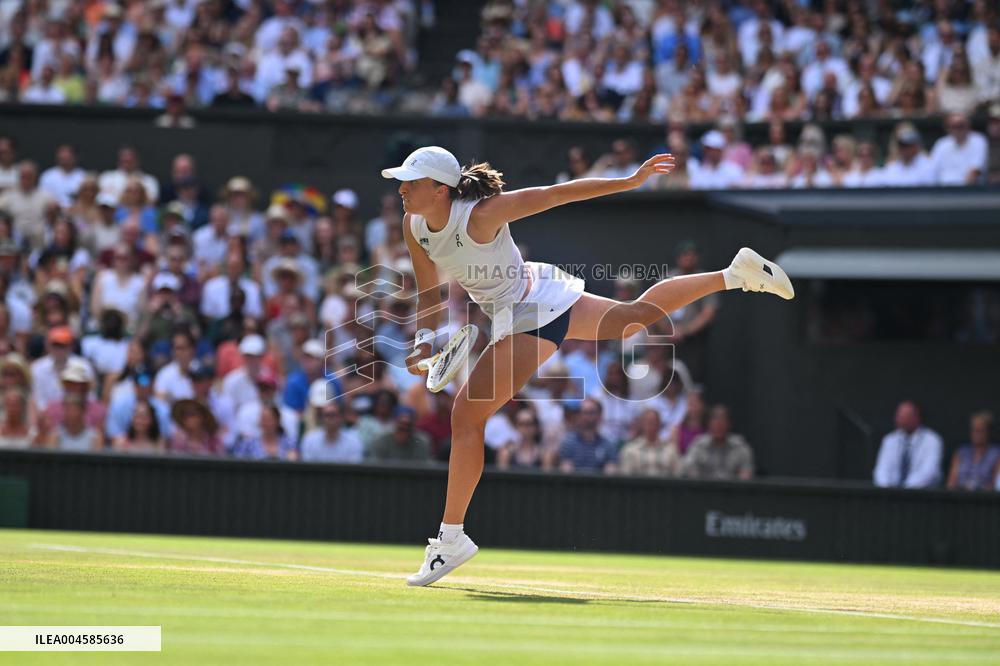 Iga Swiatek Wins A First Wimbledon Championship - London