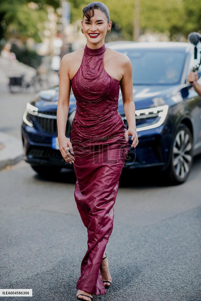 FFW - Ashi Studio Street Style