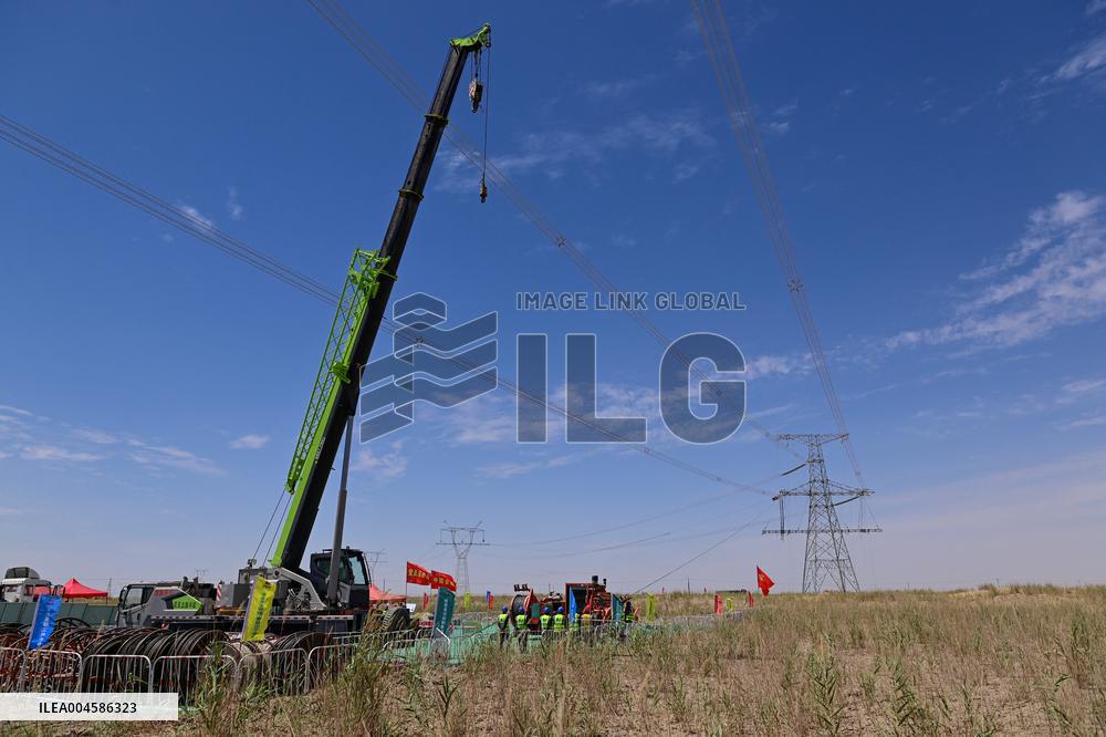 China Completes 750-kV Power Transmission Loop