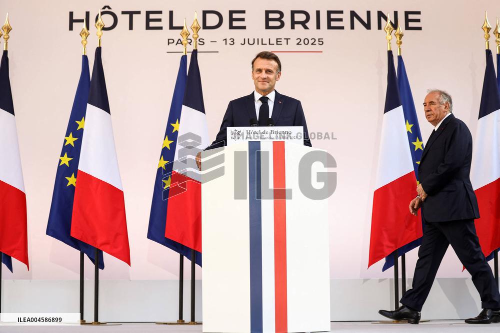 French President Meets the Armed Forces - Paris