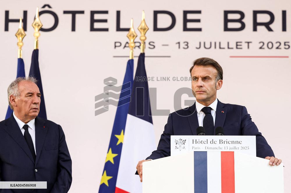 French President Meets the Armed Forces - Paris