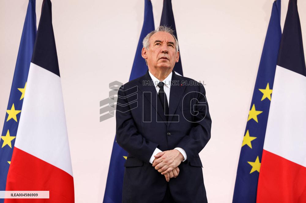 French President Meets the Armed Forces - Paris