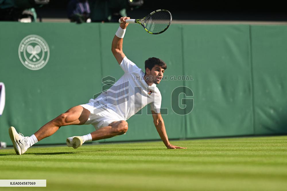 Jannik Sinner Wins His First Wimbledon Trophy - UK