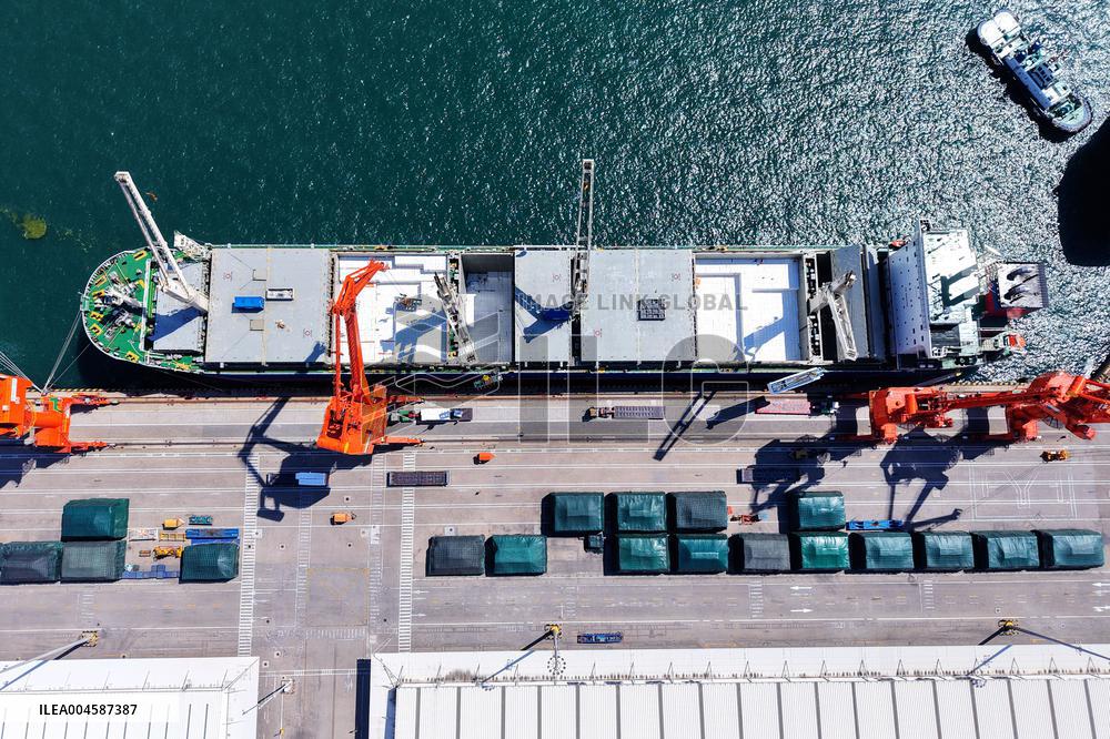 China Import And Export of Goods Trade Growth in H1 2025