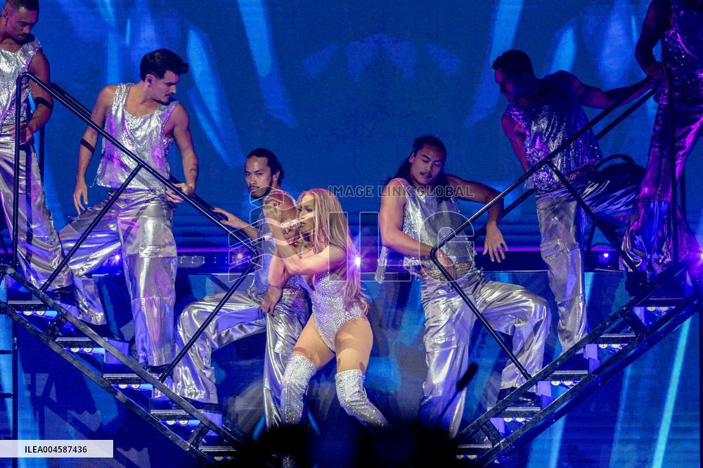 Jennifer Lopez In Concert - Madrid