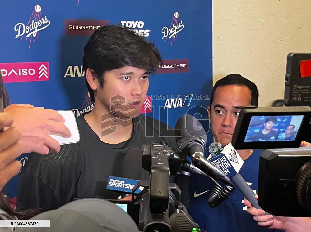 Baseball: Dodgers vs. Giants