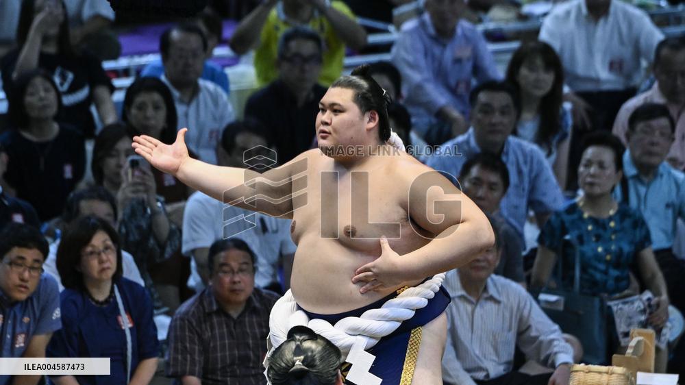 Sumo: Nagoya tournament