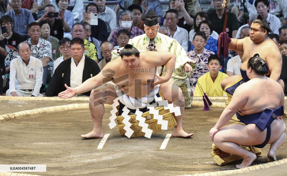 Sumo: Nagoya tournament