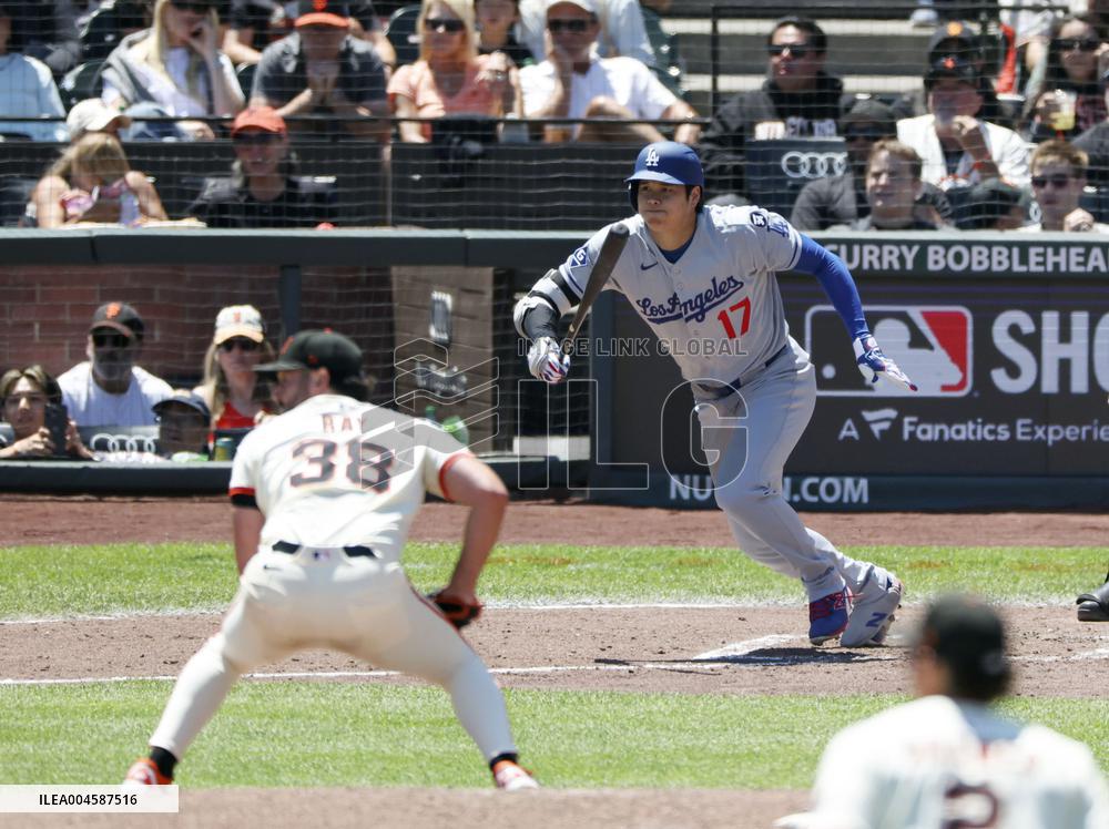 Baseball: Dodgers vs. Giants