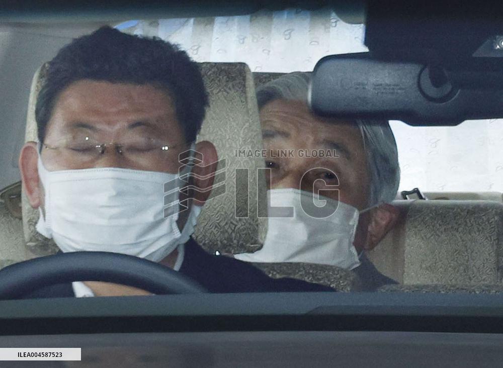 Japan's ex-emperor hospitalized for heart failure treatment