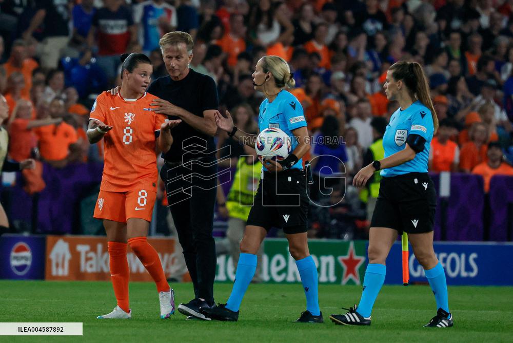 UEFA Women's EURO 2025 - Holland vs France