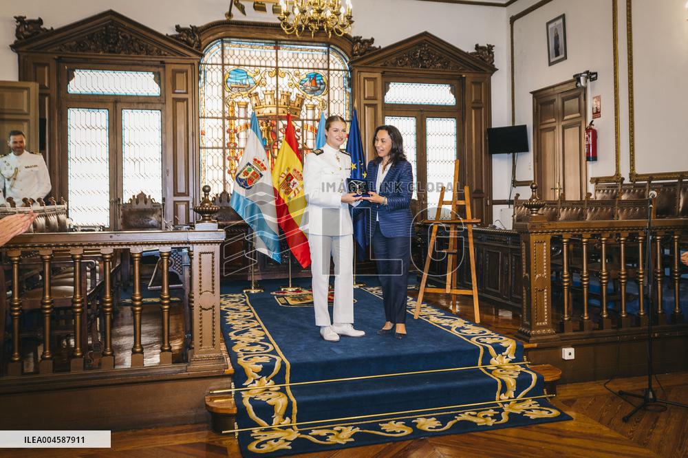 Princess Leonor receives the "Title of Adoptive Daughter of Marin" - Marin