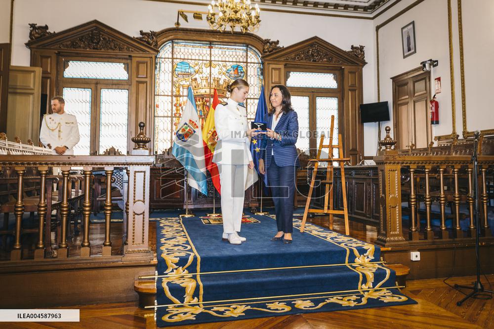 Princess Leonor receives the "Title of Adoptive Daughter of Marin" - Marin