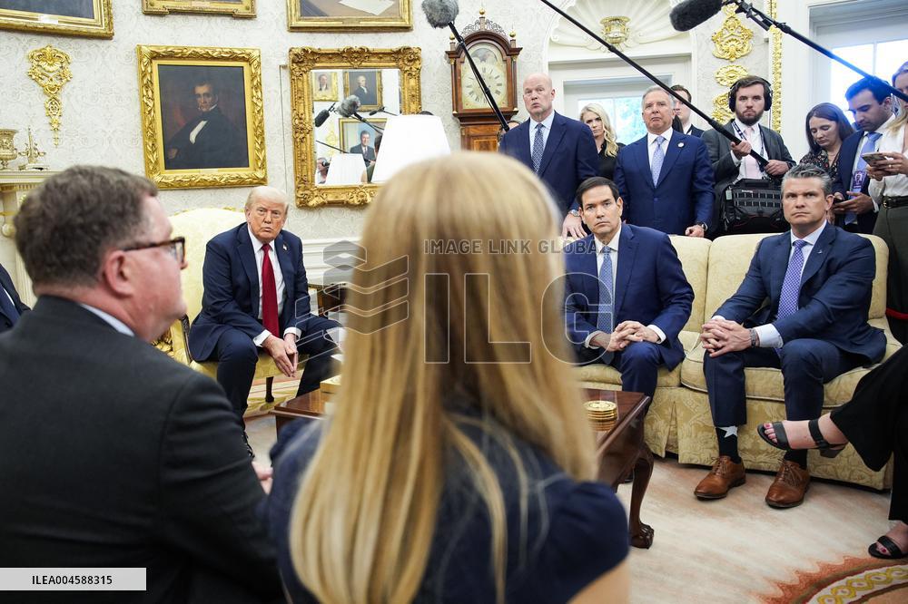 US President Donald Trump meets with NATO Secretary General Mark Rutte - Washington