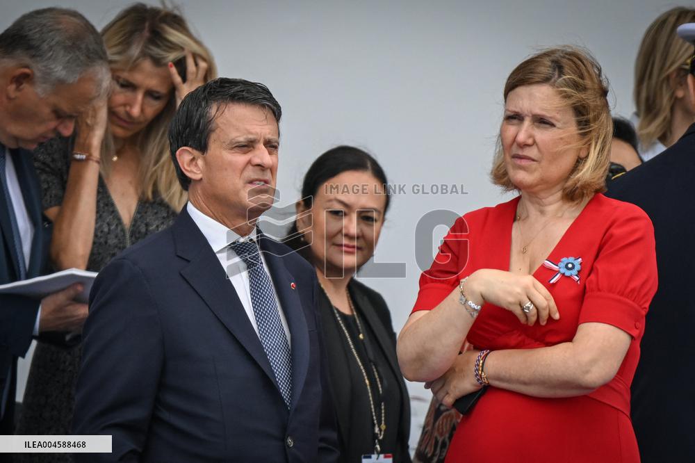 Bastille Day ceremony in Paris FA