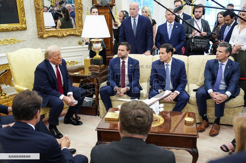 US President Donald Trump meets with NATO Secretary General Mark Rutte - Washington