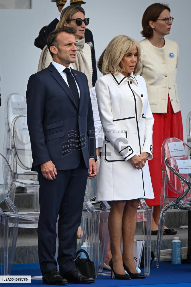 Bastille Day ceremony in Paris FA
