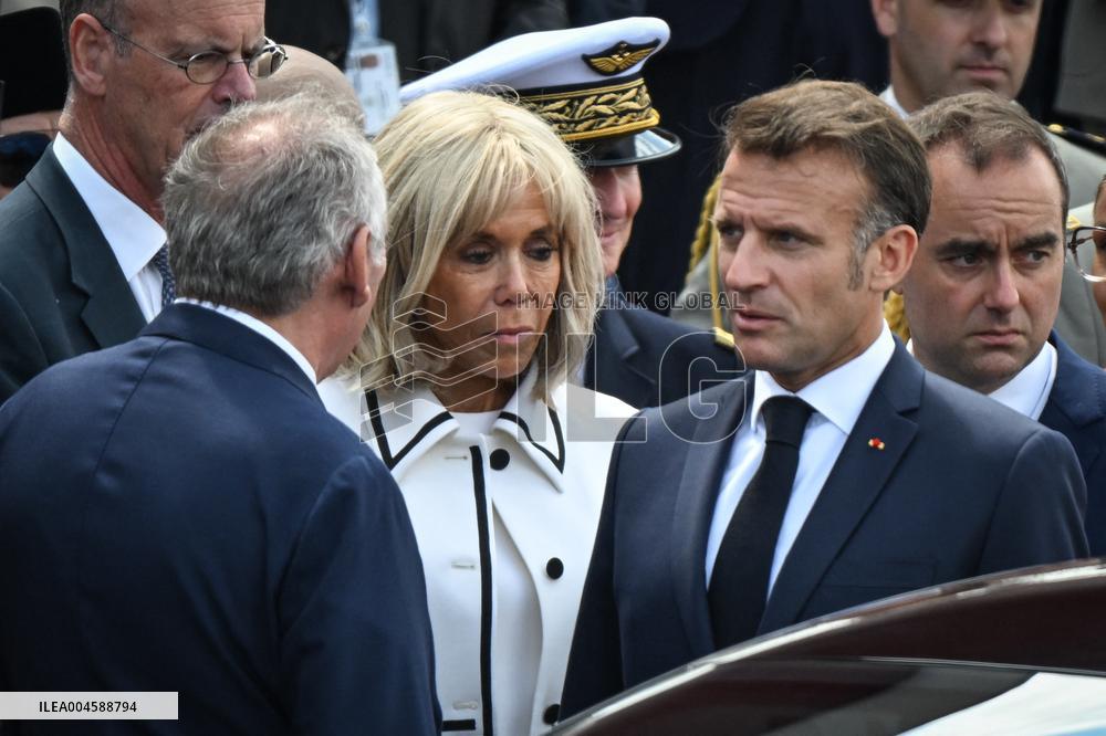 Bastille Day ceremony in Paris FA