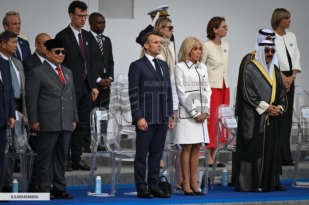 Bastille Day ceremony in Paris FA