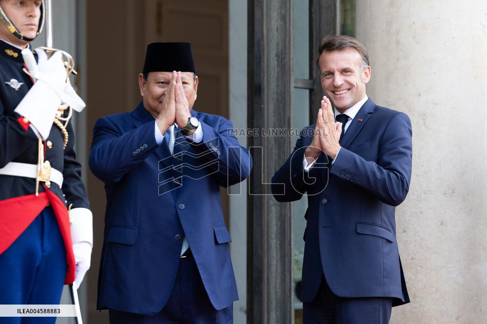 Emmanuel Macron welcomes Indonesian President prior a working diner - Paris