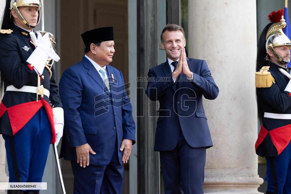 Emmanuel Macron welcomes Indonesian President prior a working diner - Paris