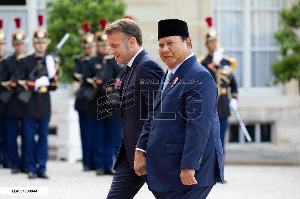 Emmanuel Macron welcomes Indonesian President prior a working diner - Paris