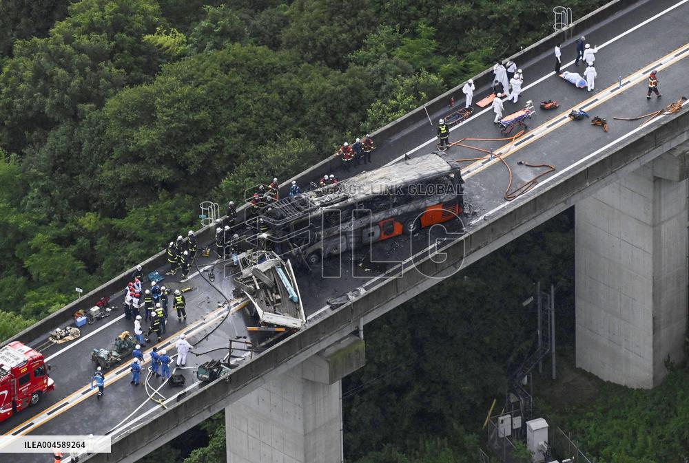 Bus-truck head-on crash on highway