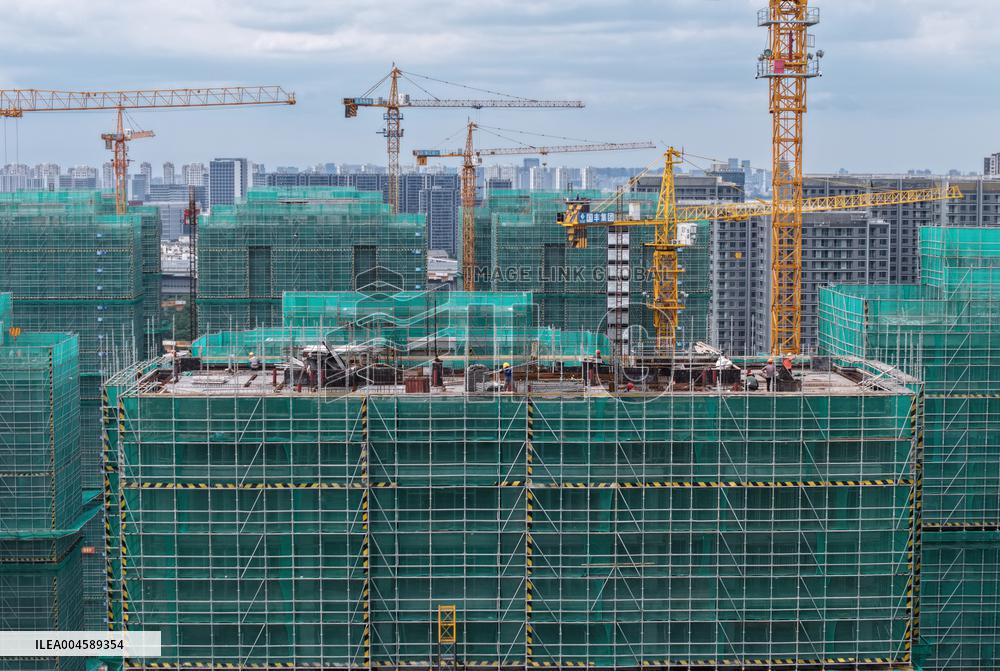 China Real Estate Development Investment Declines in H1 2025