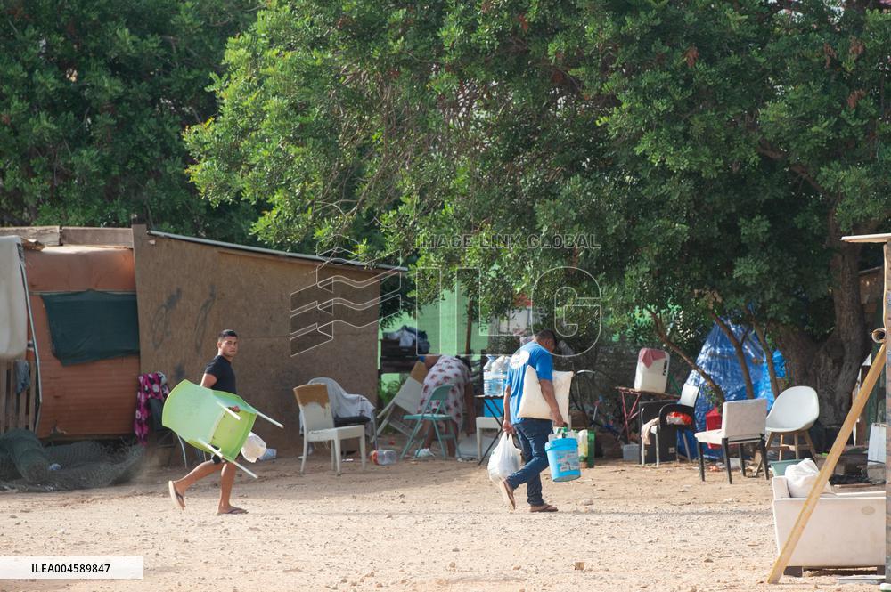 Eviction of Can Rova 2 in Santa Eularia - Ibiza