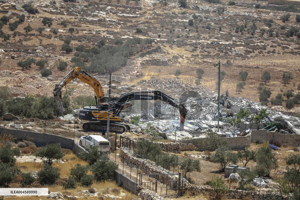 Israeli Army Destroys Palestinain House - West Bank