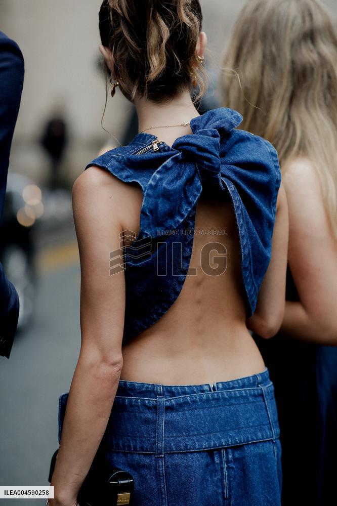 PFW - Patou Outside Arrivals