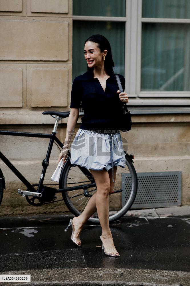 PFW - Patou Outside Arrivals