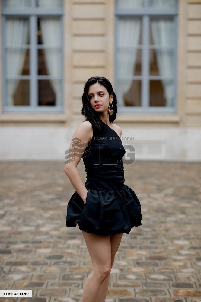 PFW - Patou Outside Arrivals