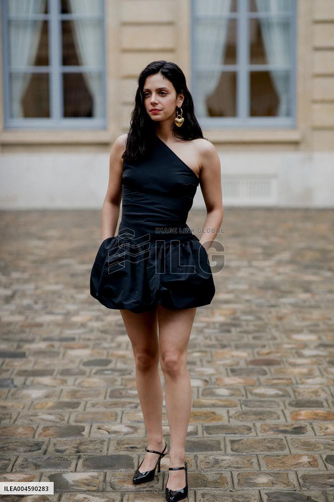 PFW - Patou Outside Arrivals