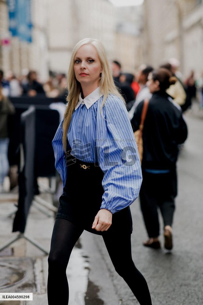 PFW - Patou Outside Arrivals
