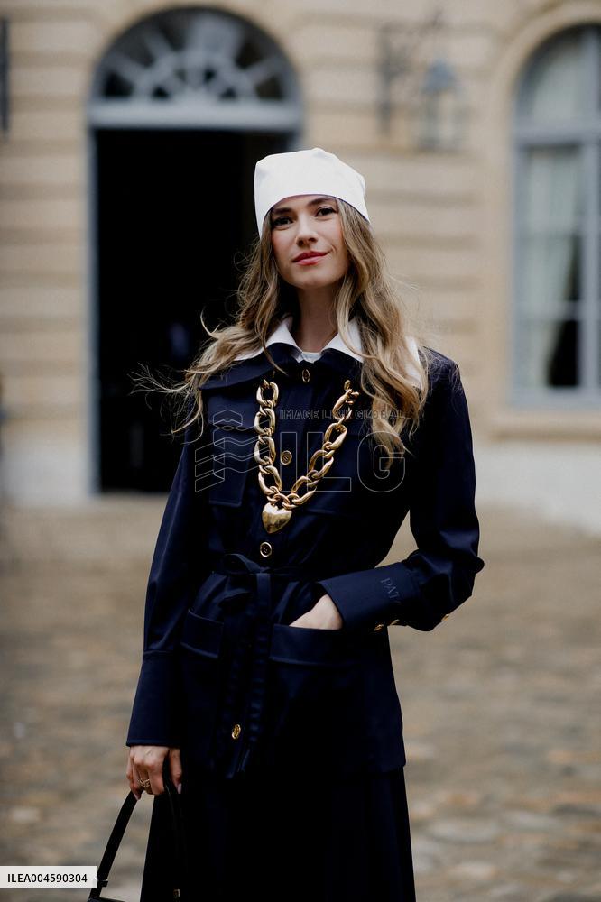 PFW - Patou Outside Arrivals