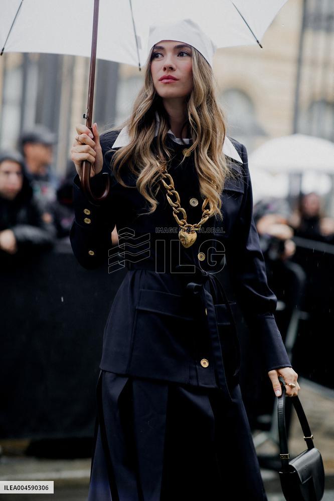PFW - Patou Outside Arrivals