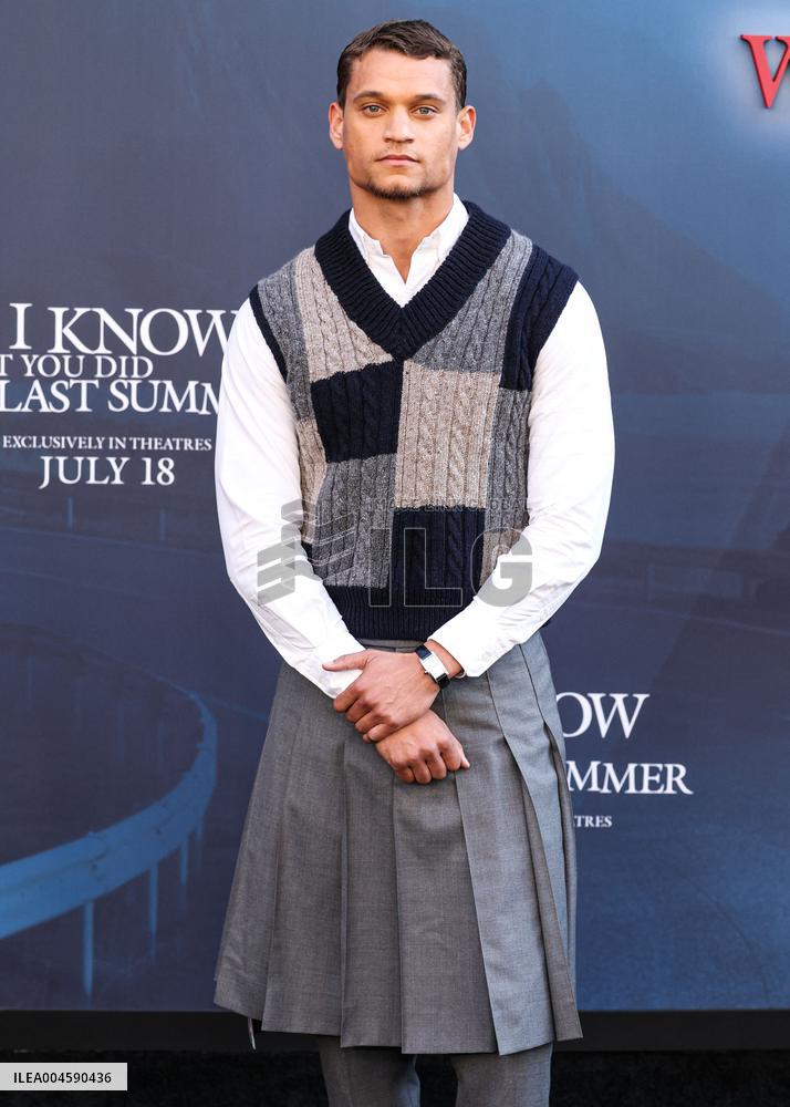 Los Angeles Premiere Of Columbia Pictures 'I Know What You Did Last Summer'