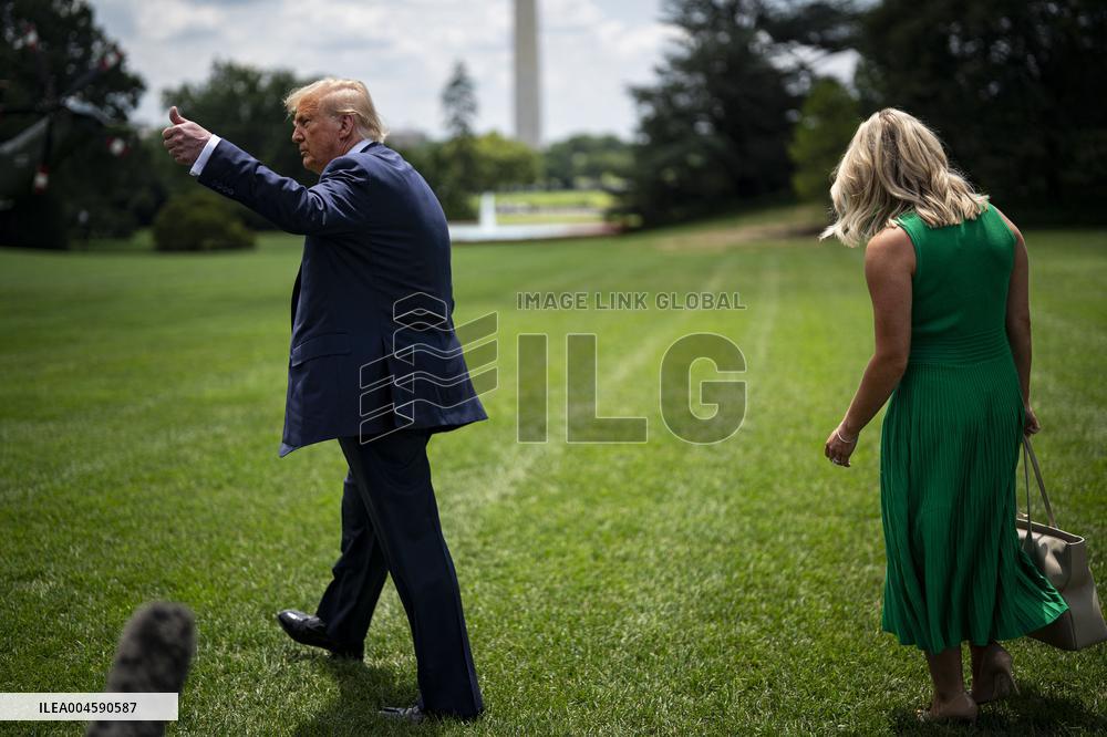 US President Donald Trump boards Marine One