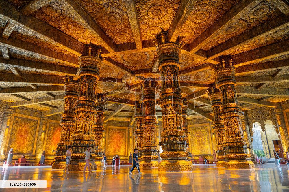 Vientiane Art Museum - Laos