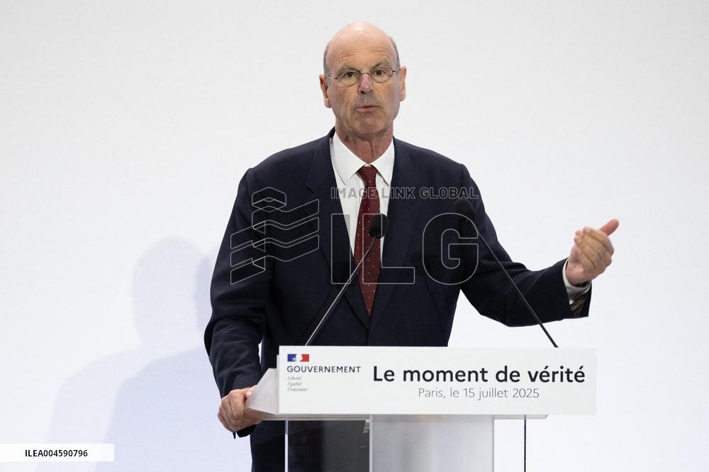 Francois Bayrou unveil the main guidelines of France 2026 budget - Paris