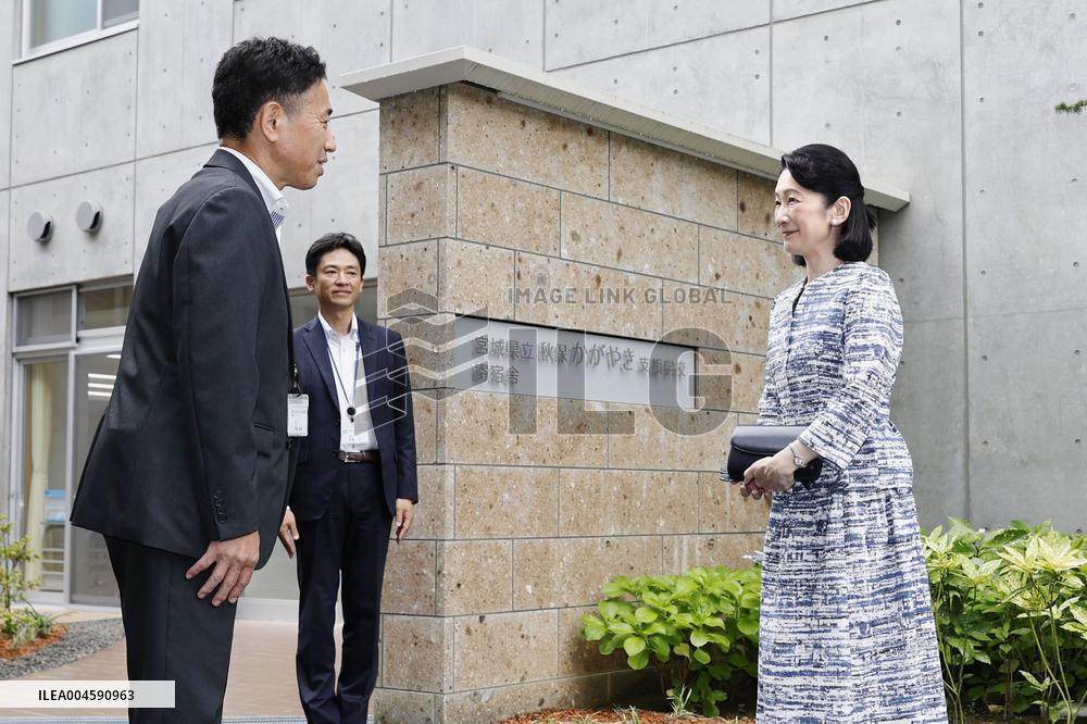 Crown princess visits special needs school in Sendai