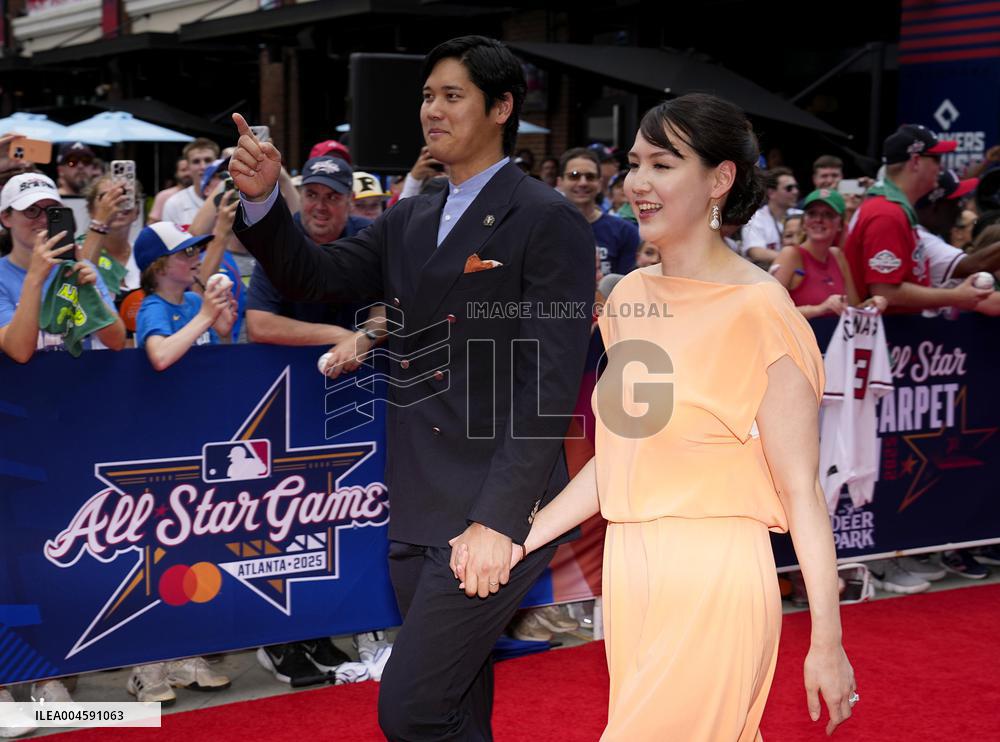 Baseball: All-Star red carpet