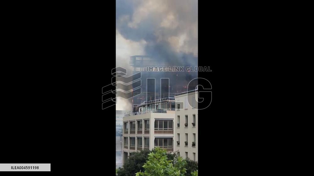 France: Fire Near Gare de Lyon in Paris Engulfs Building Under Construction