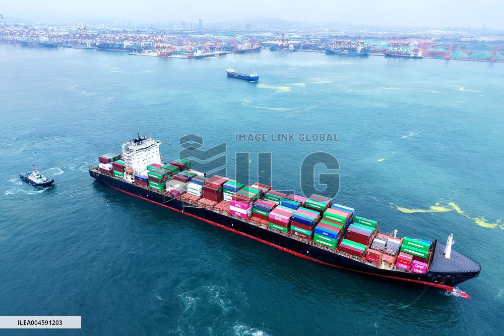 China Qingdao Container Trade