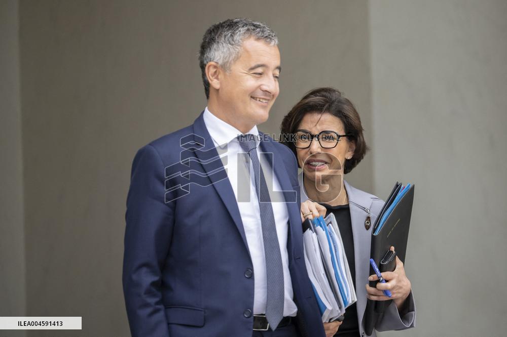 Weekly Cabinet Meeting - Paris